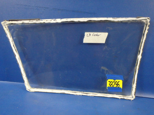 67379-00 Piper - WINDOW- Center left